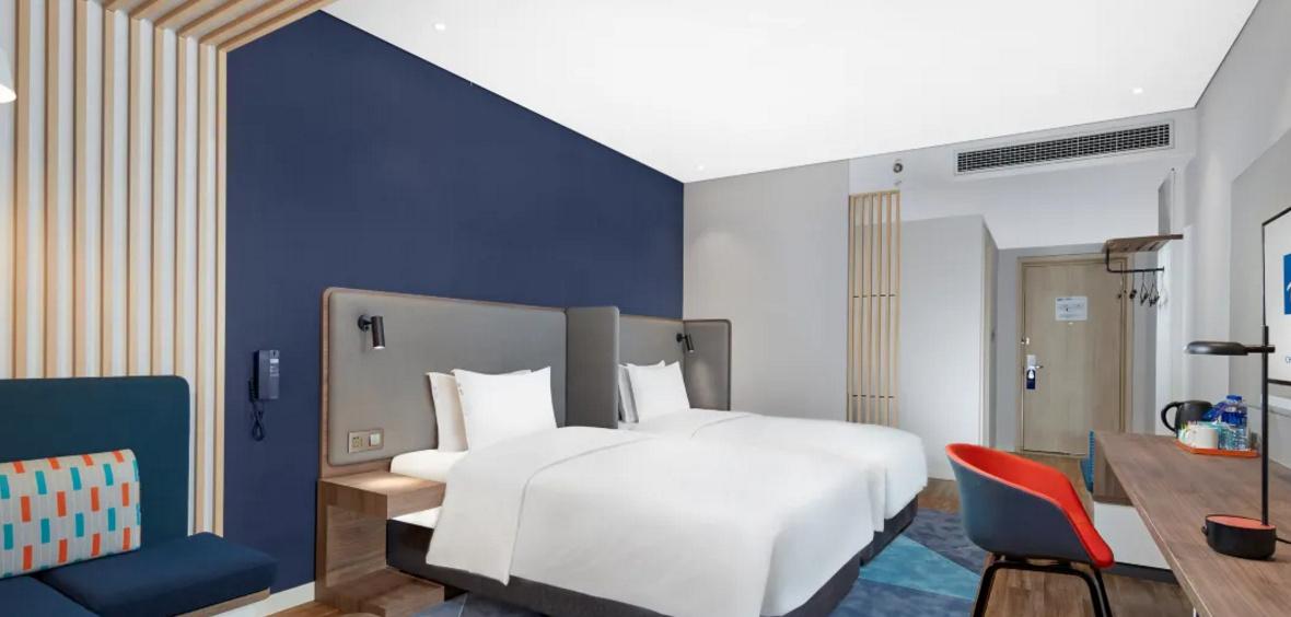 Holiday Inn Express Chongqing Airport Zone By Ihg Esterno foto