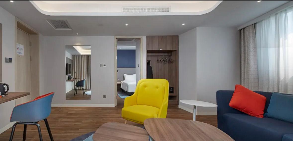 Holiday Inn Express Chongqing Airport Zone By Ihg Esterno foto